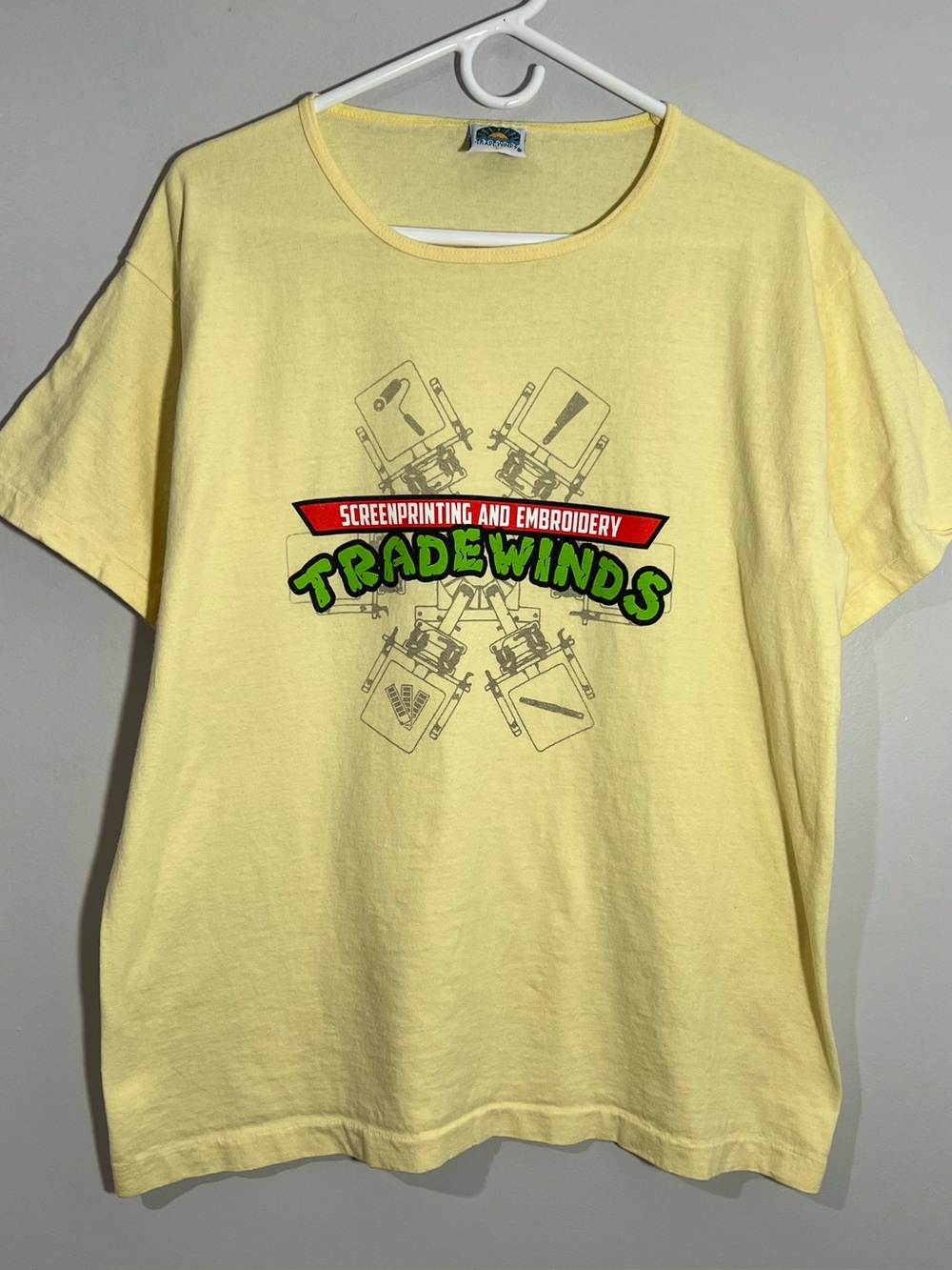 Vintage Tradewinds TMNT Yellow Single Stitch Short Sleeve T-Shirt Mens Large